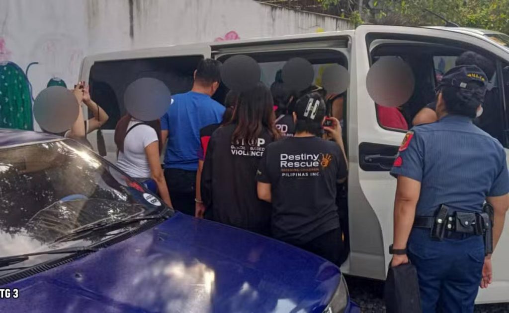 警方突袭天使城性交易窝点，解救17名女子，2人被捕-博彩交流-博彩策略-博彩论坛